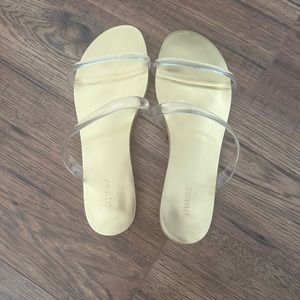 Guess Sandals
